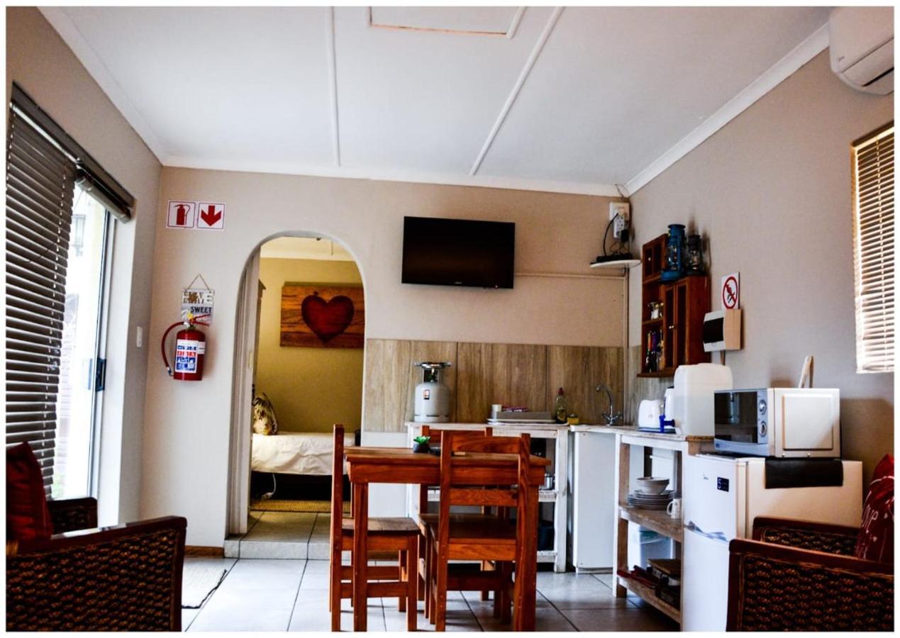 Grace'S Place Beaufort West Exterior foto
